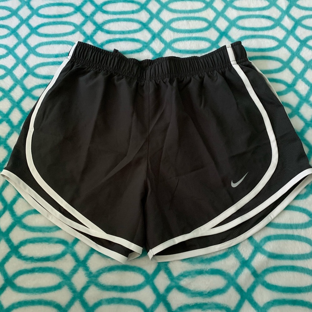 Nike dry fit stand shorts